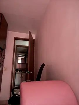 DulceLenns online show from November 21, 7:12 pm