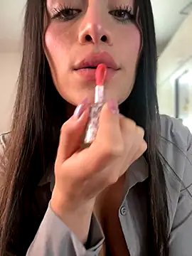 Emmily 19 online show from November 18, 10:03 pm