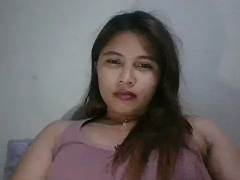 Snapshot of wildsexypinay33x chatting on January 24, 1:56 am wildsexypinay33x online show from January 24, 1:56 am
