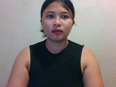 Snapshot of wildsexypinay33x chatting on September 20, 12:33 am wildsexypinay33x online show from September 20, 12:33 am
