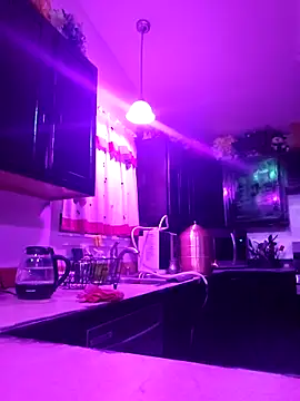 Snapshot of ScarletCallings420 chatting on February 27, 4:32 pm ScarletCallings420 online show from February 27, 4:32 pm