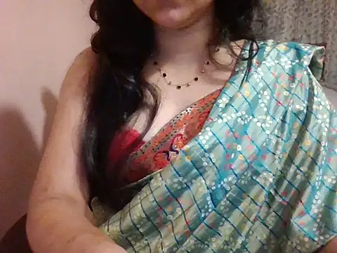 Pinky 4 online show from October 6, 6:05 pm