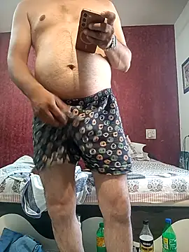 Snapshot of hornydick4you chatting on March 10, 4:50 am hornydick4you online show from March 10, 4:50 am