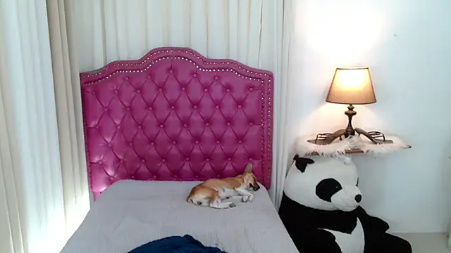 DreamLADYBOY online show from February 9, 2:15 am