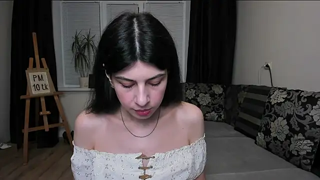 Snapshot of MolagAnna chatting on July 9, 7:51 pm MolagAnna online show from July 9, 7:51 pm
