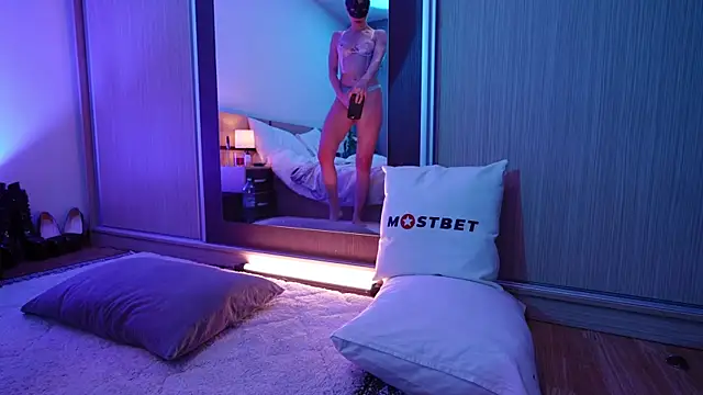 Janemasqueradeporn online show from February 28, 8:28 pm