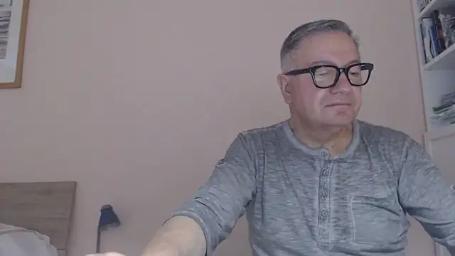YOU6me online show from July 9, 9:24 am