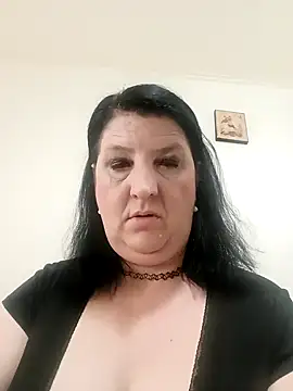 Snapshot of RidemerafSuzana chatting on March 21, 11:04 am RidemerafSuzana online show from March 21, 11:04 am