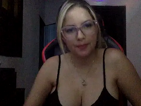 flacaroos online show from March 18, 1:20 am