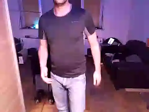 Lucas1andOnly4Girl online show from January 26, 8:13 pm