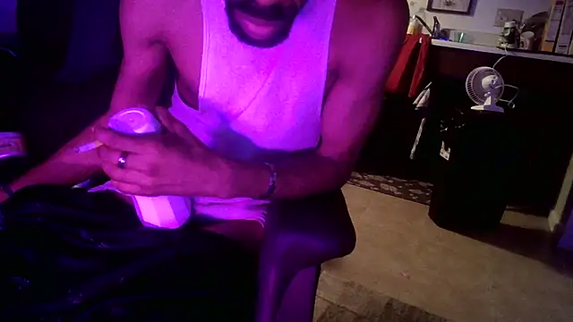 CumGetIt0225 online show from August 7, 7:54 am