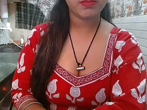 LovingPihu online show from November 18, 6:18 am