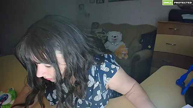 Snapshot of Lucretia_Goldi_ chatting on January 21, 11:55 pm Lucretia Goldi online show from January 21, 11:55 pm