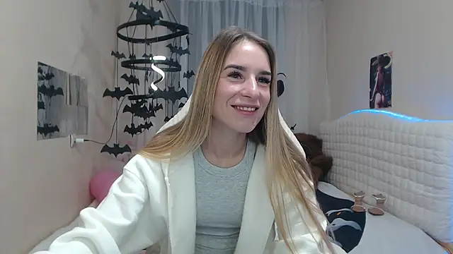 DeboraHorny online show from November 1, 6:59 am