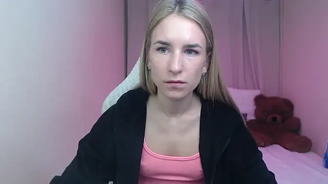 Snapshot of DeboraHorny chatting on May 3, 6:52 am DeboraHorny online show from May 3, 6:52 am