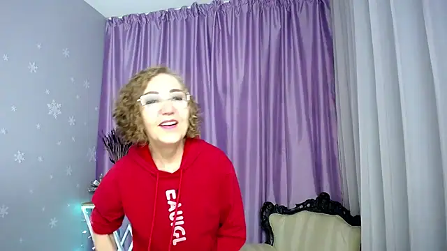 Snapshot of queen_a_n_i chatting on May 30, 9:06 am queen a n i online show from May 30, 9:06 am