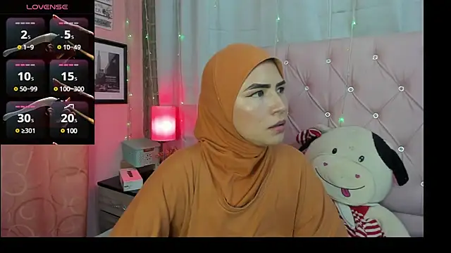 DarshaKhemu online show from February 5, 9:50 pm