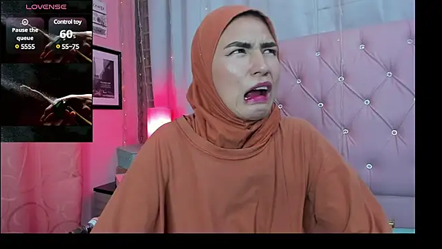 DarshaKhemu online show from February 6, 1:05 am