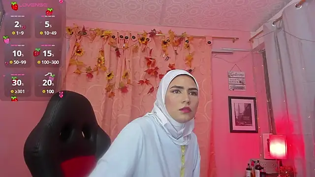 Snapshot of DarshaKhemu chatting on February 13, 8:55 pm DarshaKhemu online show from February 13, 8:55 pm