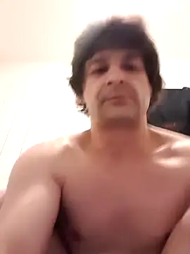 Snapshot of Bigdede3465 chatting on February 1, 5:07 am Bigdede3465 online show from February 1, 5:07 am