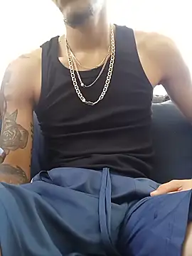 Yanwoods420 online show from June 10, 3:33 pm