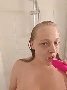 HotAriel online show from July 6, 10:12 am