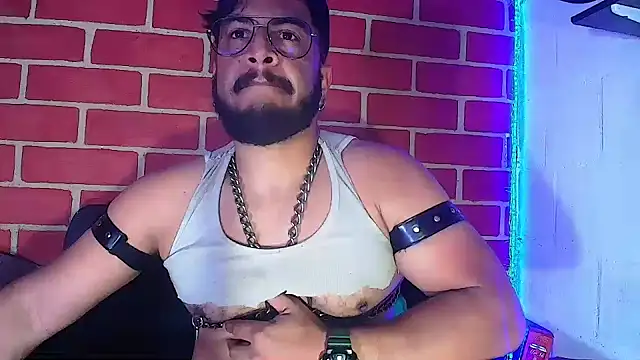 the master foal  online show from January 23, 12:41 pm