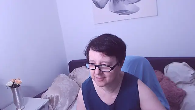 ChristaRose online show from October 22, 7:13 pm