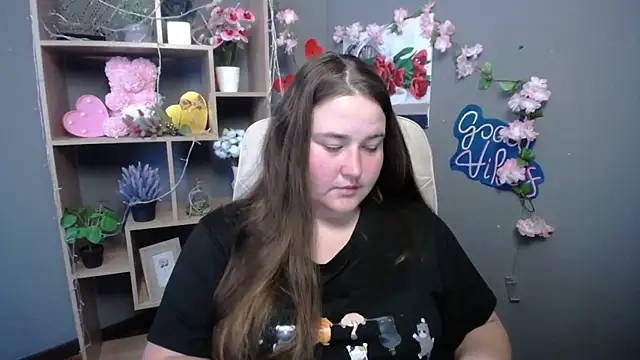 Snapshot of XX_Daniella_XX chatting on May 28, 6:32 am XX Daniella XX online show from May 28, 6:32 am