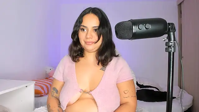 Snapshot of susy_angel chatting on March 25, 11:55 pm susy angel online show from March 25, 11:55 pm