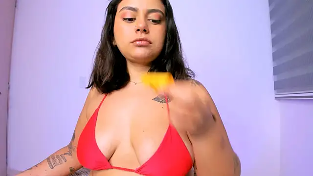 Snapshot of susy_angel chatting on April 20, 11:50 pm susy angel online show from April 20, 11:50 pm