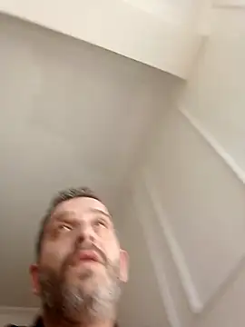 Snapshot of maxbigol chatting on December 27, 2:43 pm maxbigol online show from December 27, 2:43 pm