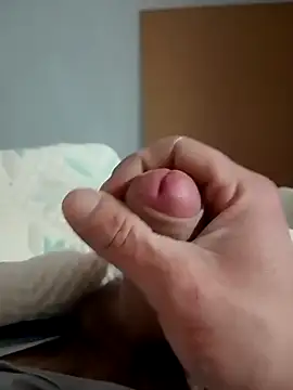 Snapshot of maxbigol chatting on January 7, 11:14 pm maxbigol online show from January 7, 11:14 pm