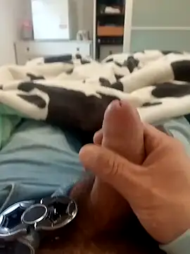 Snapshot of maxbigol chatting on February 2, 4:32 pm maxbigol online show from February 2, 4:32 pm