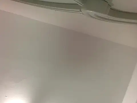 Snapshot of maxbigol chatting on February 7, 12:31 am maxbigol online show from February 7, 12:31 am