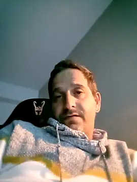 Snapshot of maxbigol chatting on September 24, 9:40 pm maxbigol online show from September 24, 9:40 pm