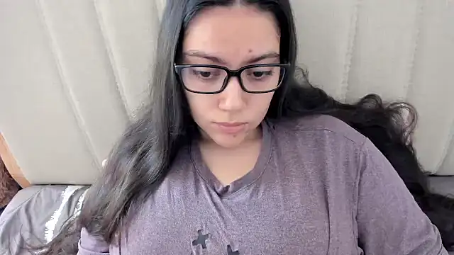 roniewester online show from March 10, 3:06 pm