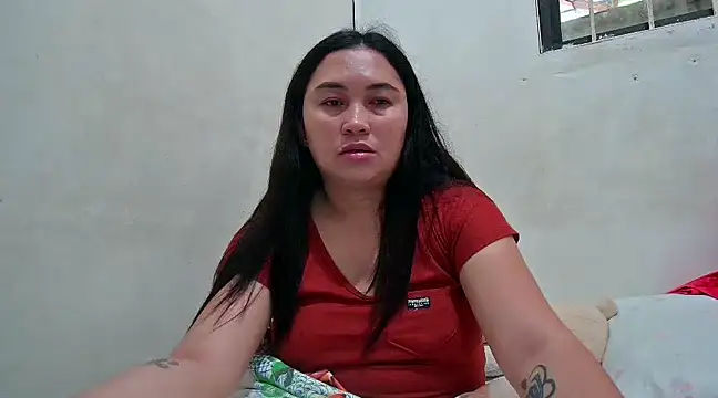 Snapshot of LalaiAsian chatting on February 9, 2:49 am LalaiAsian online show from February 9, 2:49 am