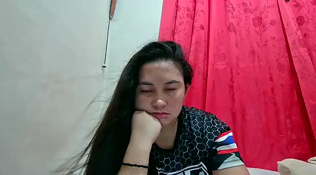 Snapshot of LalaiAsian chatting on March 1, 12:07 am LalaiAsian online show from March 1, 12:07 am