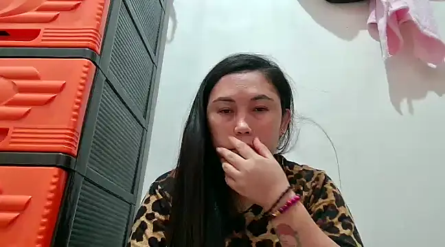 Snapshot of LalaiAsian chatting on March 9, 6:43 pm LalaiAsian online show from March 9, 6:43 pm