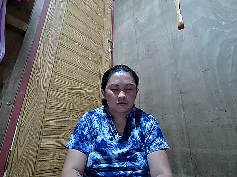 LalaiAsian online show from November 19, 3:45 pm