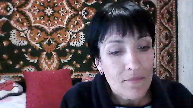 SunnyAmorre online show from May 4, 10:22 am
