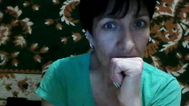 SunnyAmorre online show from May 22, 7:30 pm