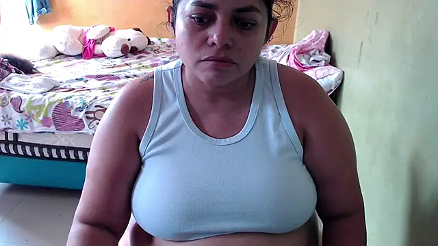 yulieth bbw online show from December 4, 1:42 pm
