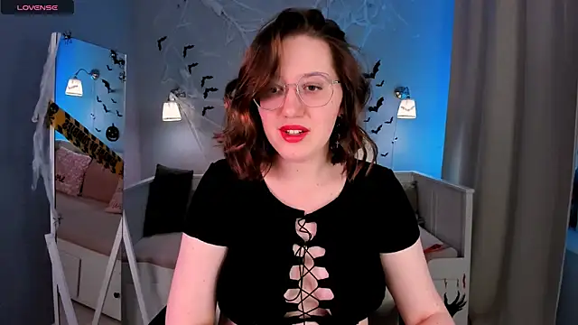 Charmy Gracy online show from October 30, 11:22 am