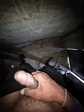 breejs online show from November 24, 6:02 am