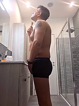 kekko-1982 online show from November 18, 8:08 am