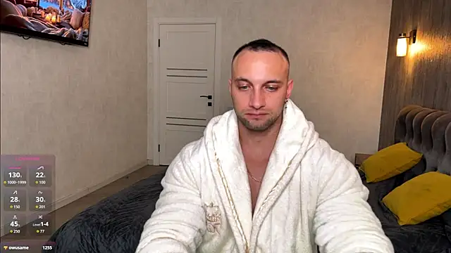 michaelbradleu online show from November 15, 8:38 pm