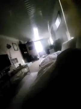 kertiiis online show from April 9, 4:23 pm