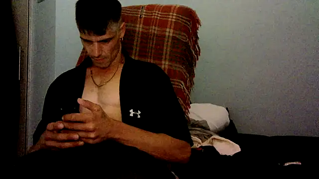 houseofbrats online show from July 13, 11:07 pm